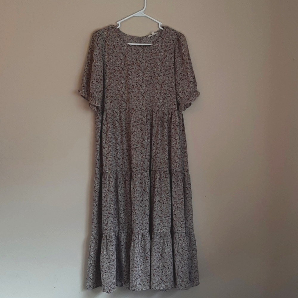 3/$30! Easel Ditsy Floral Midi Dress